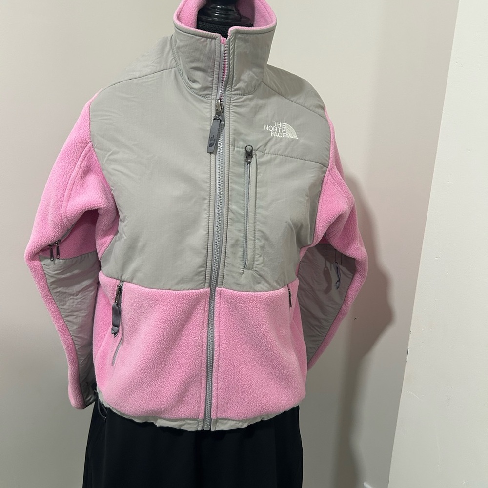 The North Face women’s and Gray Jacket Denali fleece